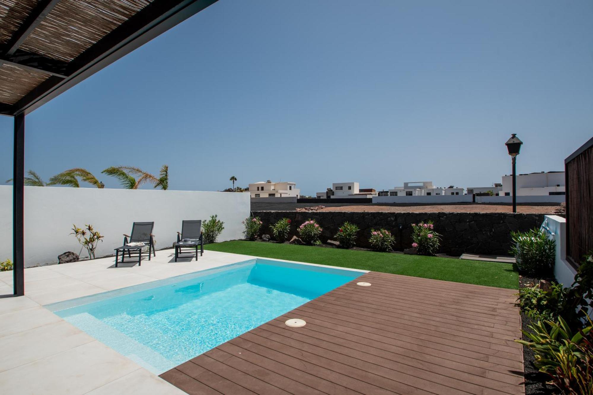 Serena Villa 38 - Heated Pool, Sea Views, Ac, High Speed Internet Playa Blanca  Buitenkant foto